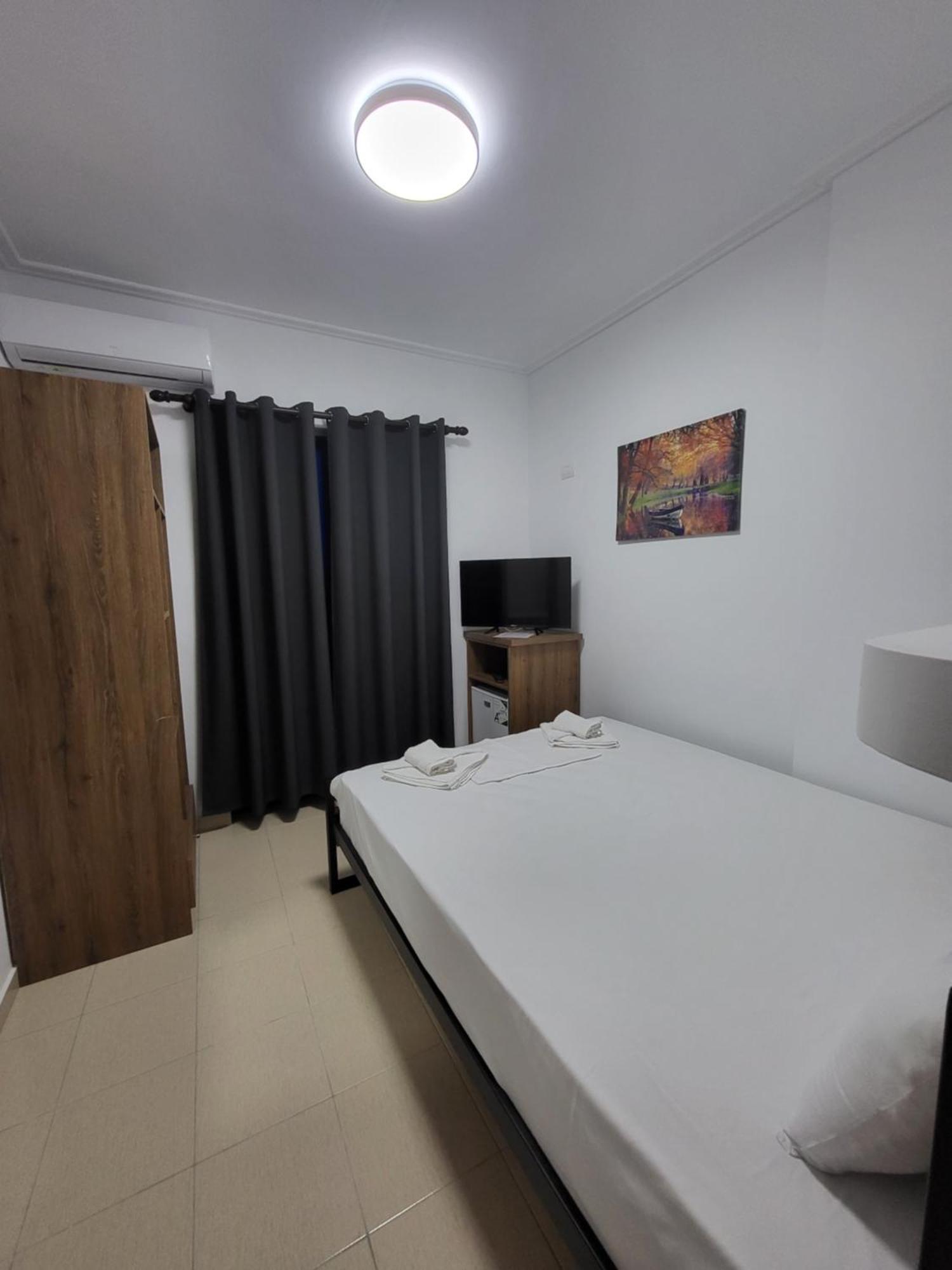 Itaka Summer Rooms Lukova Cameră foto