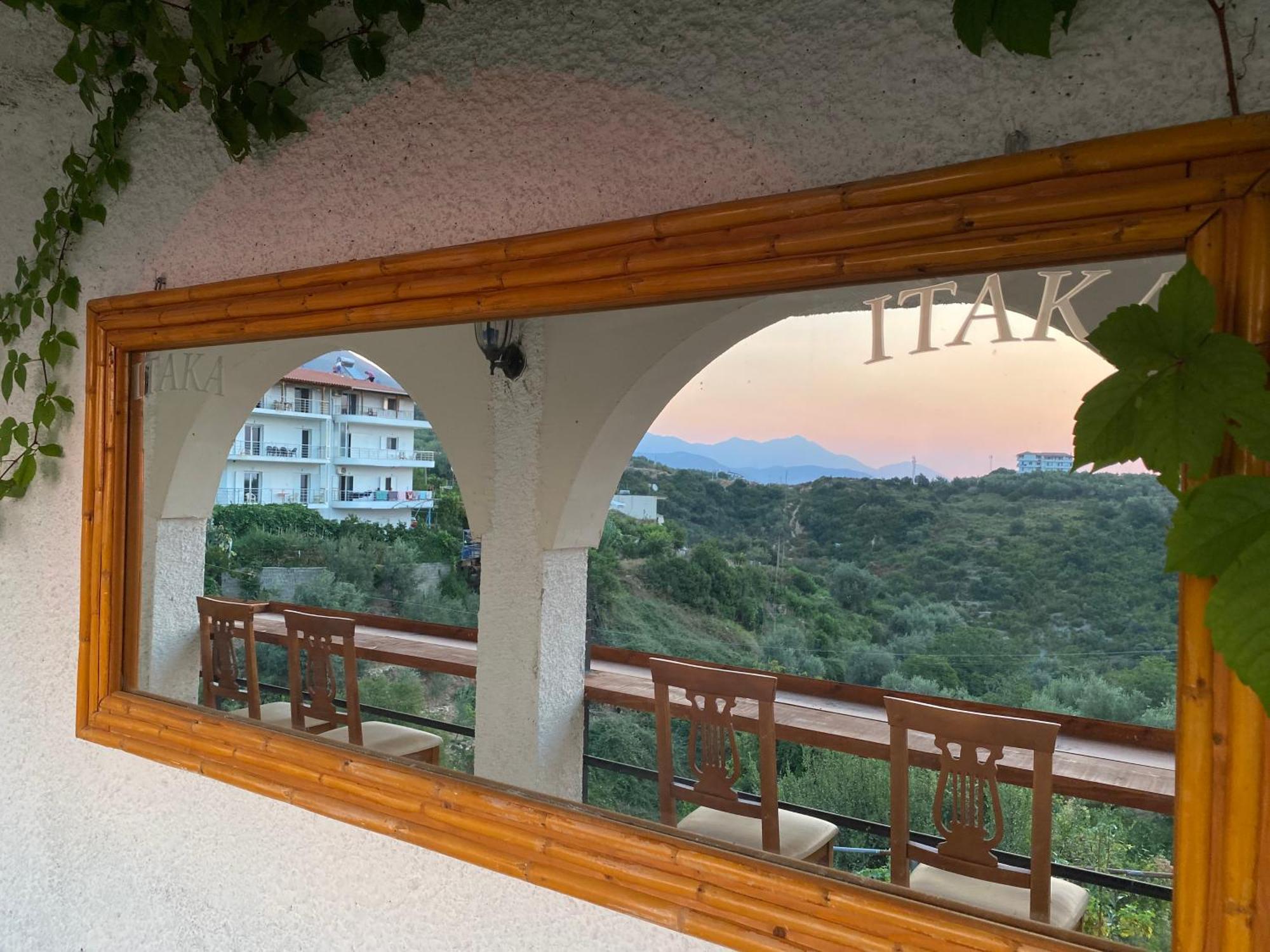 Itaka Summer Rooms Lukova Exterior foto